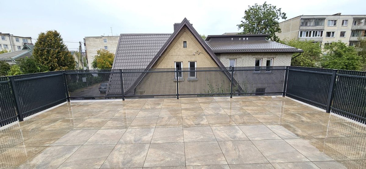 2x2 tvora nuotrauka